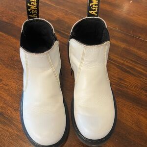Dr. Martens Kids White Leather Boots